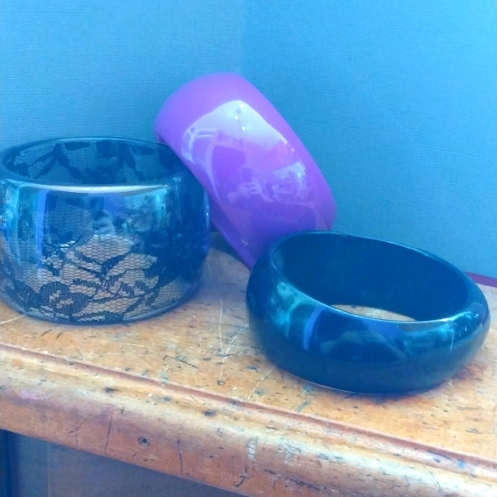 Chunky & Wide Mod Wooden Bangle Bracelets